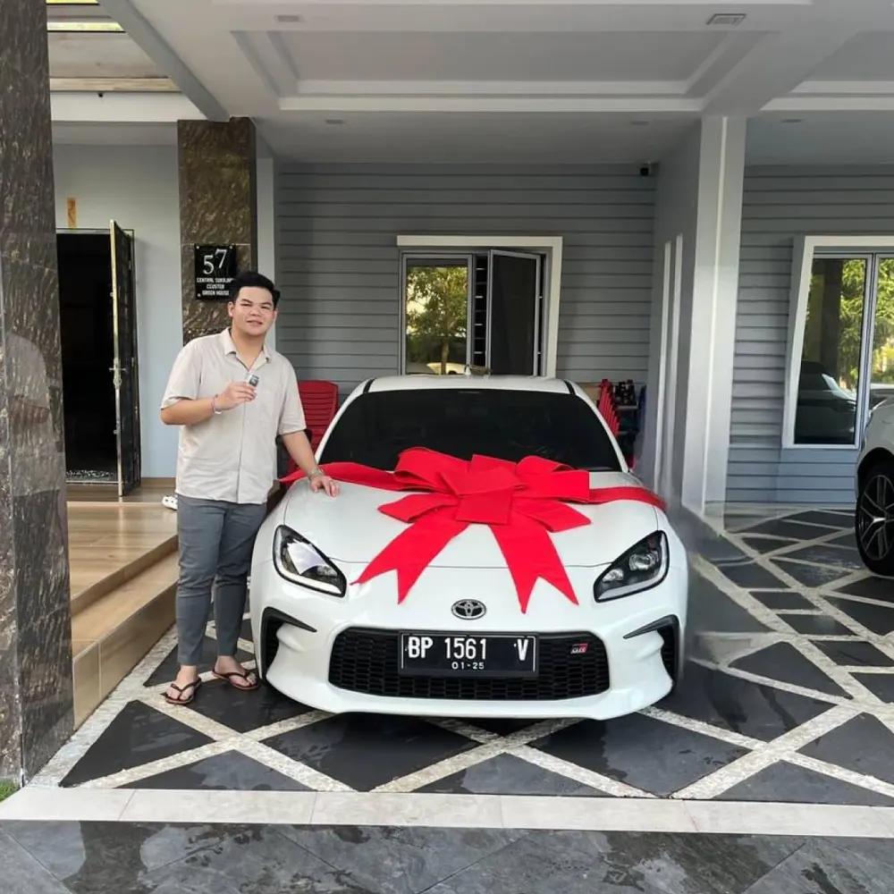 Mr T dengan Toyota GR86